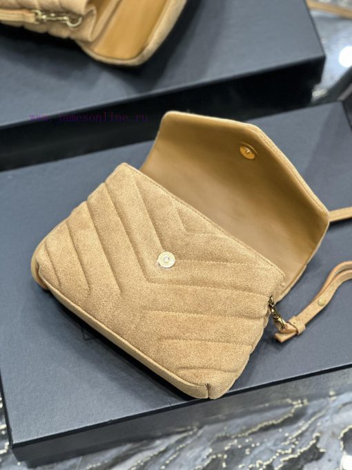 Yves Saint Laurent Bags 𝙇𝙤𝙪𝙇𝙤𝙪𝟐𝟎𝙘𝙢 Yellow suedeA bag suitable for carrying in winter, it has arrived. It walks towar kgymh5qa - Image 9