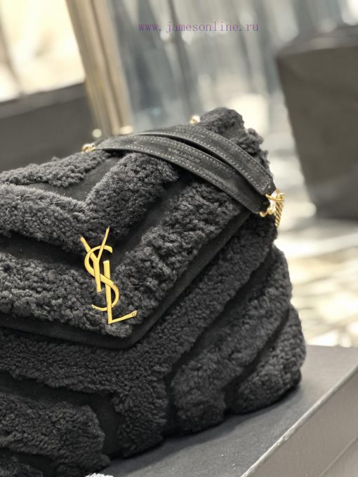 Yves Saint Laurent Bags 𝙇𝙤𝙪𝙇𝙤𝙪𝟑𝟐𝙘𝙢 Black suede with lamb woolThe bag suitable for carrying in winter has arrived. It 1727l4fh - Image 4