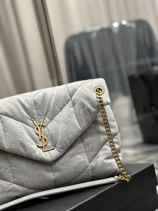 Yves Saint Laurent Bags New autumn and winter styles are released 🧏 ‍️Loulou Puffer has launched a new color series aeb6wokk - Image 4