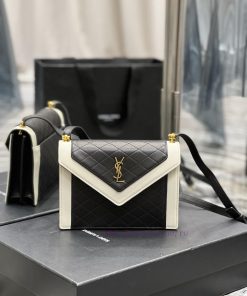 Yves Saint Laurent Bags GABY mini_ Quilted Pattern Envelope Bag, made of Italian lambskin with full leather inside a 0sk6h5kq