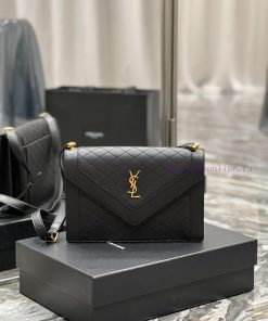 Yves Saint Laurent Bags 𝙂𝘼𝘽𝙔 Quilted pattern envelope bag, made of Italian lambskin, full leather inside and outside 3jgekuw2