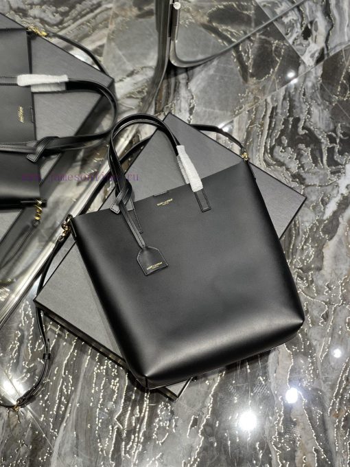 Yves Saint Laurent Bags 𝑺𝒉𝒐𝒑𝒑𝒊𝒏𝒈 𝒕𝒐𝒕𝒆 𝒃𝒂𝒈_A simple and low-key solid color shopping bag, paired with a metal logo pe 8mqin2yl - Image 7