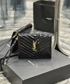 Yves Saint Laurent Bags NEW new color_MONOGRAM Black patent leather handbag with detachable wrist strap, cool glossy nmk1jkc2