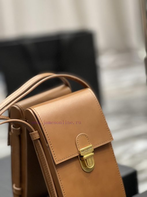 Yves Saint Laurent Bags 𝙋𝙃𝙊𝙉𝙀𝙃𝙊𝙇𝘿𝙀𝙍𝙏𝙐𝘾𝙈𝘼 phone bag𝟮𝟬𝟮𝟭 One of the popular bags is a mobile phone bag, which is hot t lrlsx6dw - Image 4