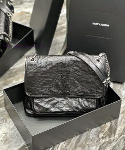 Yves Saint Laurent Bags NIKI New LargeBlack without packagingThe new Niki is more practical, adding a D-buckle on ea 6aa71yx2