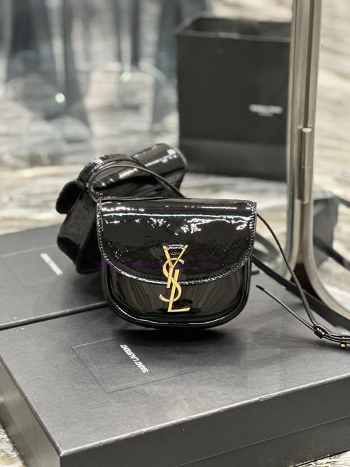 Yves Saint Laurent Bags NEW black gold buckle patent leather_Y Home launches a new saddle shaped bag 𝑲𝒂𝒊𝒂, with a ro mr5jznxq