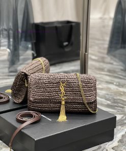 Yves Saint Laurent Bags ◽ 𝑲𝒂𝒕𝒆 ⁹⁹  ◽ Weaving style_When it comes to the hottest bags of the past two years, there m 4mfruhrl