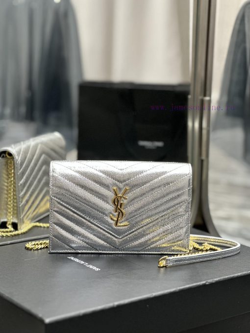 Yves Saint Laurent Bags Silver diamond patterned gold buckle_Monogram woc_19cm The WoC small envelope bag is coming y4dg7tkb