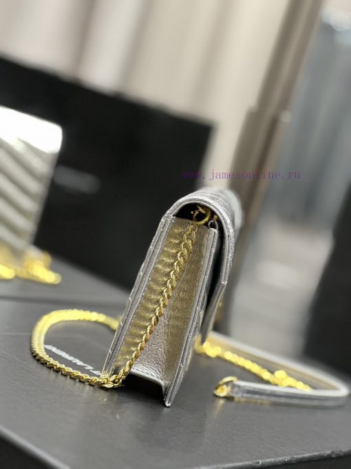 Yves Saint Laurent Bags Silver diamond patterned gold buckle_Monogram woc_19cm The WoC small envelope bag is coming y4dg7tkb - Image 5