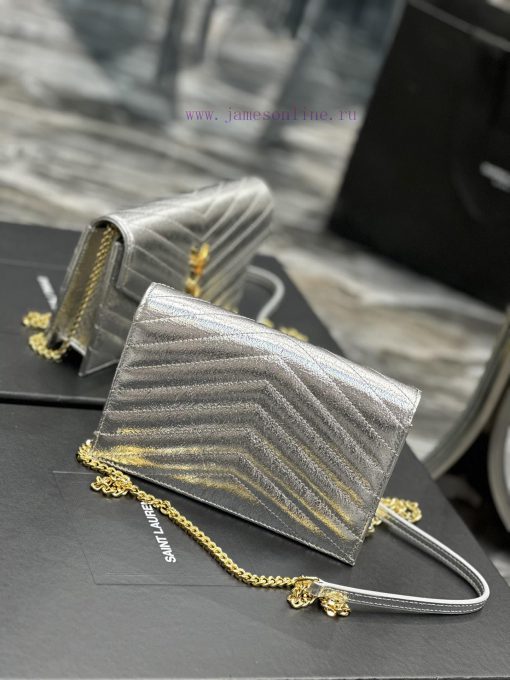 Yves Saint Laurent Bags Silver diamond patterned gold buckle_Monogram woc_19cm The WoC small envelope bag is coming y4dg7tkb - Image 10