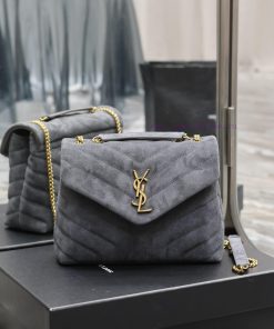 Yves Saint Laurent Bags Loulou_25cm dark gray frosted leatherA bag suitable for carrying in winter, it has arrived. ks9f2p7y