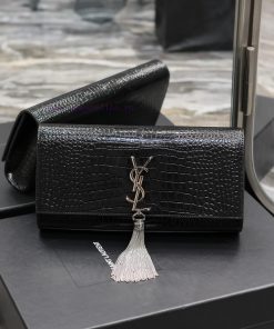 Yves Saint Laurent Bags Classic Kate_ HandbagBlack crocodile patterned silver buckle with tasselsThe classic flip st 7dqx2dmv