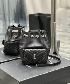 Yves Saint Laurent Bags JOE Black Silver BuckleThe latest V-shaped quilted mini bucket bag has arrived. It is a cute 7cabt290