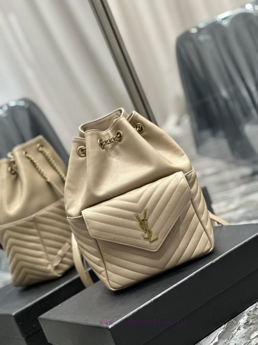 Yves Saint Laurent Bags 𝐉𝐨𝐞 _ Apricot gold buckle on backpackIt's not an exaggeration to say that this is a classic swa74ycy - Image 3