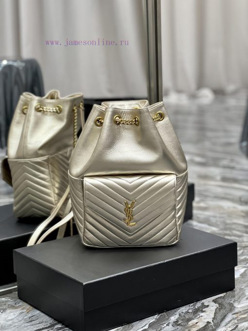 Yves Saint Laurent Bags 𝐉𝐨𝐞 _ Champagne color backpack 🥂It's not an exaggeration to say that this is a classic backp 9we4ixrm