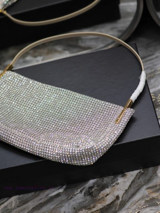 Yves Saint Laurent Bags SUZANNE-Diamond BagSisters who like diamonds see that blingbling has a sense of presence. It gaiogame - Image 9