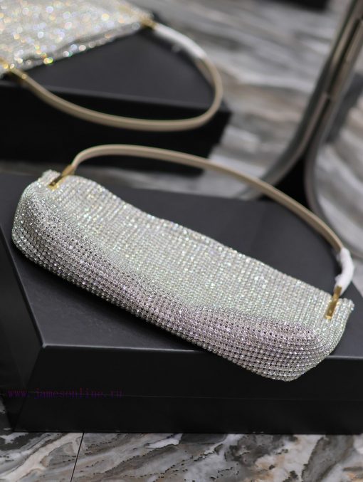 Yves Saint Laurent Bags SUZANNE-Diamond BagSisters who like diamonds see that blingbling has a sense of presence. It gaiogame - Image 10