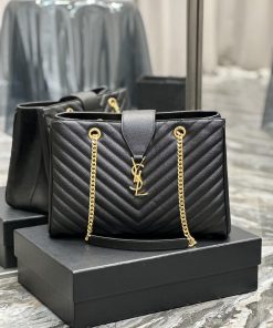 Yves Saint Laurent Bags Black caviar embroidered V-lineY's caviar cowhide large tote bag/shopping bagThe iconic logo 5dg3sumr