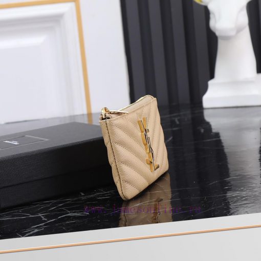 Yves Saint Laurent Bags The first key bag in the YSL series, featuring a V-shaped chain bag and a key ring with exqu z892lw7l - Image 4