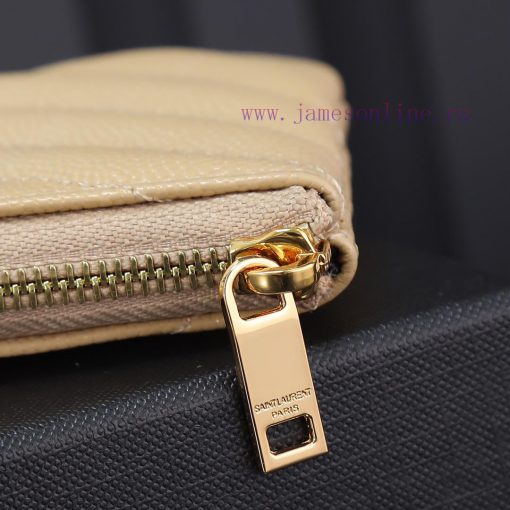 Yves Saint Laurent Bags The first key bag in the YSL series, featuring a V-shaped chain bag and a key ring with exqu z892lw7l - Image 8