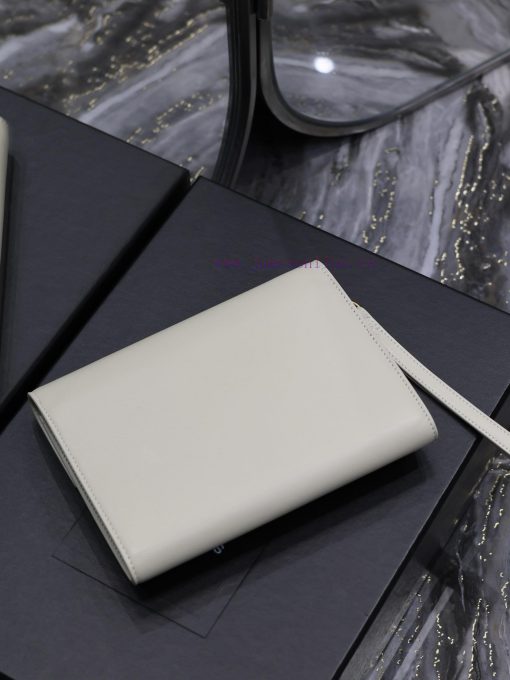 Yves Saint Laurent Bags White lambskin with tricolor logoMONOGRAM HandbagEquipped with a detachable wrist strap and fmsb95ki - Image 10