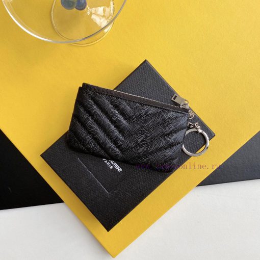 Yves Saint Laurent Bags The first key bag in the YSL series, featuring a V-shaped chain bag and a key ring with exqu pzhaeic2 - Image 3
