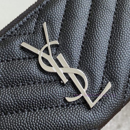 Yves Saint Laurent Bags The first key bag in the YSL series, featuring a V-shaped chain bag and a key ring with exqu pzhaeic2 - Image 4