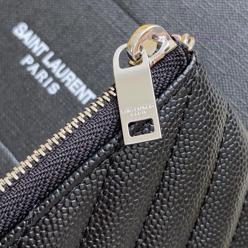 Yves Saint Laurent Bags The first key bag in the YSL series, featuring a V-shaped chain bag and a key ring with exqu pzhaeic2 - Image 5