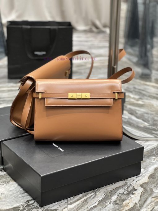 Yves Saint Laurent Bags 𝑴𝒂𝒏𝒉𝒂𝒕𝒕𝒂𝒏 caramel color_The latest revision of the Manhattan baguette bag features a full le 0kq6ku49