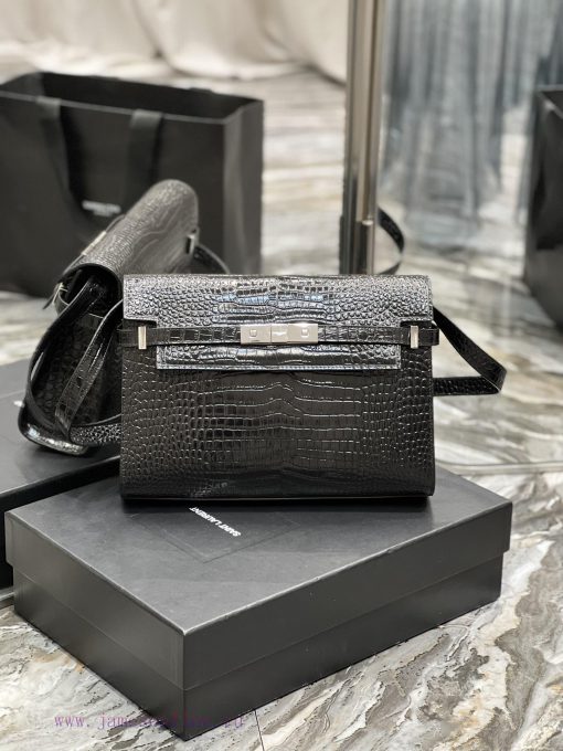 Yves Saint Laurent Bags 𝑴𝒂𝒏𝒉𝒂𝒕𝒕𝒂𝒏 Manhattan 2020's latest bag type flip Manhattan baguette bag changes the classic q6mglef5