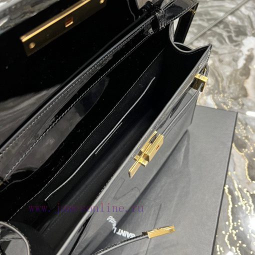 Yves Saint Laurent Bags 𝑴𝒂𝒏𝒉𝒂𝒕𝒕𝒖 Black patent leather gold buckle_The latest revision of the Manhattan baguette bag 07l5kbr7 - Image 10