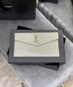 Yves Saint Laurent Bags Uptown New HandbagThe most classic iconic metal logo, made of Italian imported cowhide, is s 221ogmoe