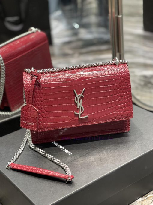 Yves Saint Laurent Bags 𝑺𝒖𝒏𝒔𝒆𝒕 𝟮𝟮𝒄𝒎Wine red silver buckleThe unbeatable classic crocodile patterned sunset bag has b tqwt16ts