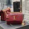 Yves Saint Laurent Bags 𝑺𝒖𝒏𝒔𝒆𝒕 𝟮𝟮𝒄𝒎Wine red gold buckleThe unbeatable classic crocodile patterned sunset bag has bee 920qak2u
