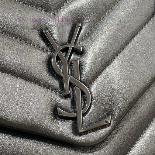Yves Saint Laurent Bags The latest upgraded version of LOULOU Medium is a super practical and versatile model with a ajf6mg6q - Image 5
