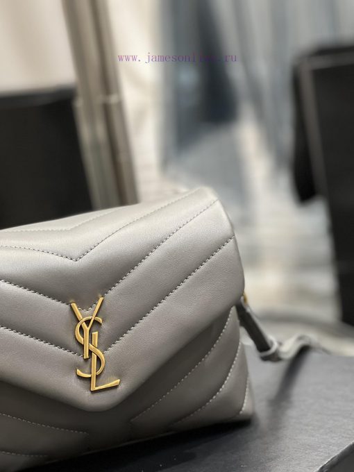 Yves Saint Laurent Bags ▪ 𝑳𝑶𝑼𝑳𝑶𝑼 𝑴𝑰𝑵𝑰 ▪ New colorGrey gold buckle_Imported Italian original calf leather, with a co b167oll3 - Image 4