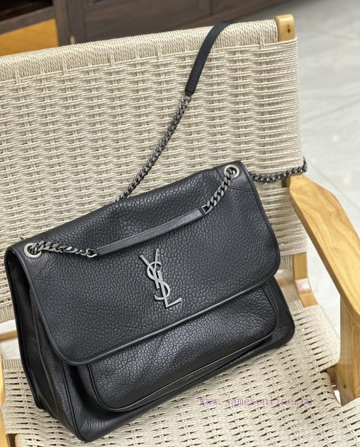 Yves Saint Laurent Bags Oversized Wiki BagIt's not too cool at all. The bag has a beautiful shape without any flaws, b0uzd2p9 - Image 4