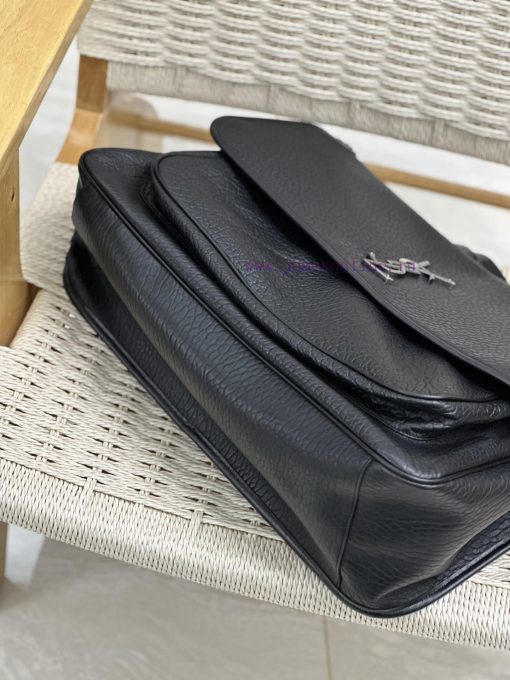 Yves Saint Laurent Bags Oversized Wiki BagIt's not too cool at all. The bag has a beautiful shape without any flaws, b0uzd2p9 - Image 9