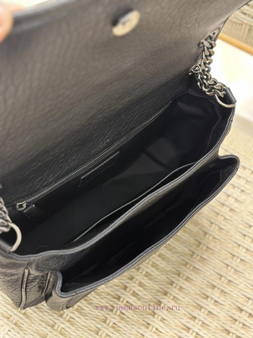 Yves Saint Laurent Bags niki_28cmIt's not too cool at all. The bag has a beautiful shape without any flaws, and the 2wac96wf - Image 10