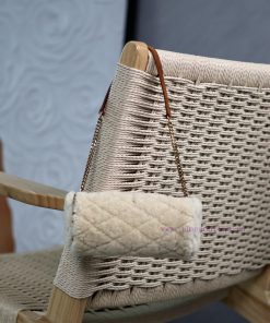 Yves Saint Laurent Bags SADE_ Lamb wool with frosted leather gold buckle🧚 Little fairies must buy this cylindrical b xgttrhgu