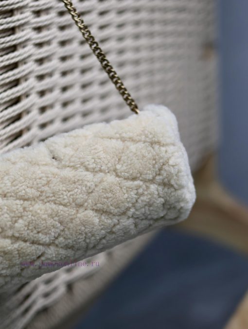 Yves Saint Laurent Bags SADE_ Lamb wool with frosted leather gold buckle🧚 Little fairies must buy this cylindrical b xgttrhgu - Image 5