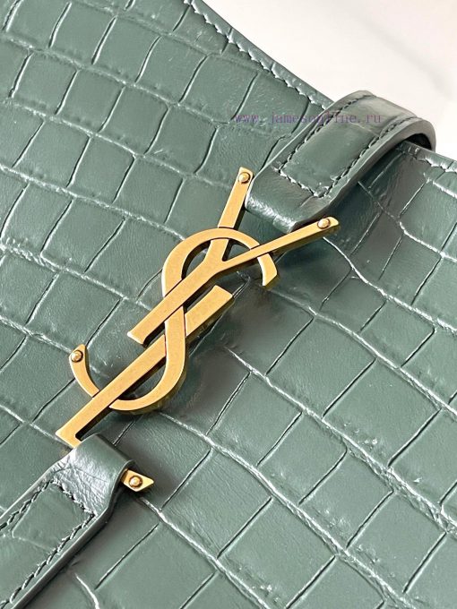 Yves Saint Laurent Bags 𝑳𝑬 5 𝐀̀ 7, the armpit bag that exploded in popularity this year, Y Home. Although it was lat 11uzkna8 - Image 6
