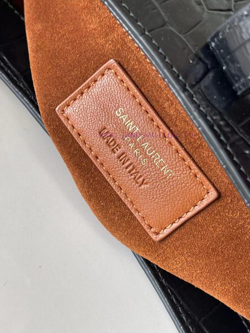 Yves Saint Laurent Bags 𝑳𝑬 5 𝐀̀ 7, the armpit bag that exploded in popularity this year, Y Home, although late, felt w7e9fbch - Image 10