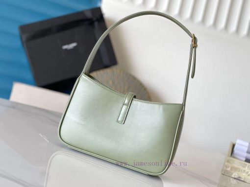 Yves Saint Laurent Bags Update Time:2023-11-25 By WANJ 1z6fqhr0 - Image 4