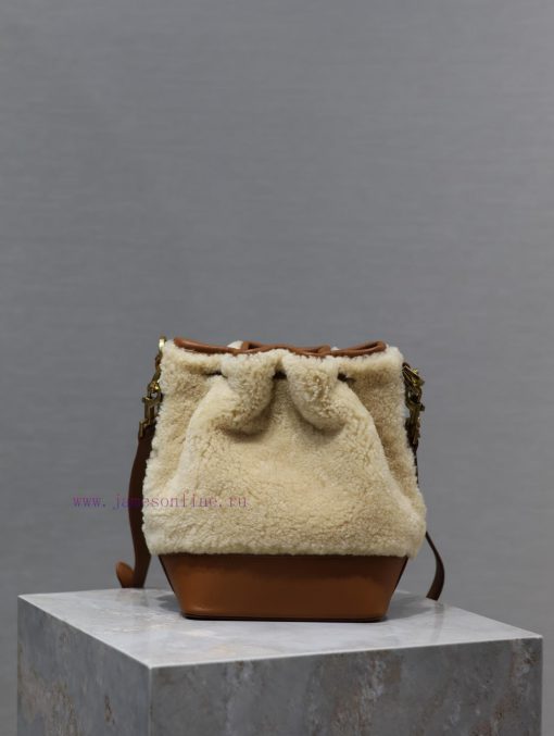 Yves Saint Laurent Bags Lamb woolEMMANUELLE Quilted Bucket BagMy love for bucket bags is serious. The bag opening is 9s0iva8r - Image 7