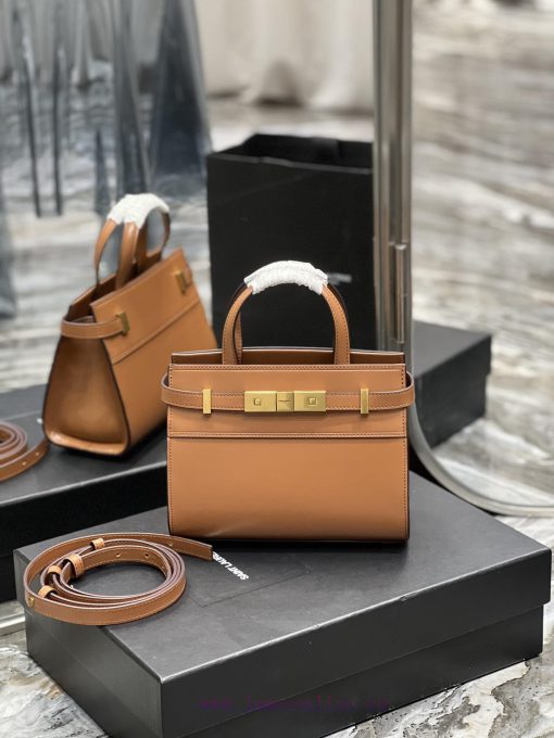 Yves Saint Laurent Bags 𝑴𝑨𝑵𝑯𝑨𝑻𝑻𝑨𝑵 𝑵𝑨𝑵𝑶 The perfect high-quality shoulder strap bag that hits your soul. After think 74ac9tab - Image 2