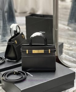 Yves Saint Laurent Bags 𝑴𝑨𝑵𝑯𝑨𝑻𝑻𝑨𝑵 𝑵𝑨𝑵𝑶 The perfect high-quality shoulder strap bag that hits your soul. After think em15hza4