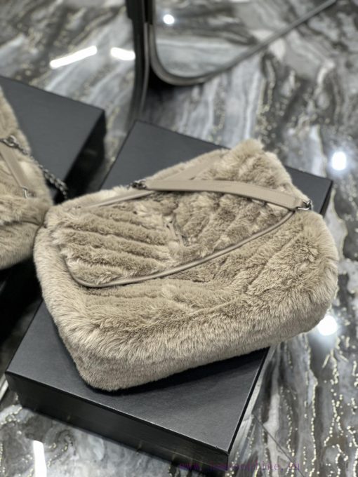 Yves Saint Laurent Bags Autumn and winter rabbit fur styles are out 🧏 ‍️Explosive Products 𝙣𝙞𝙠𝙞 _ Launch of Rabbit H cjvu8zt2 - Image 8