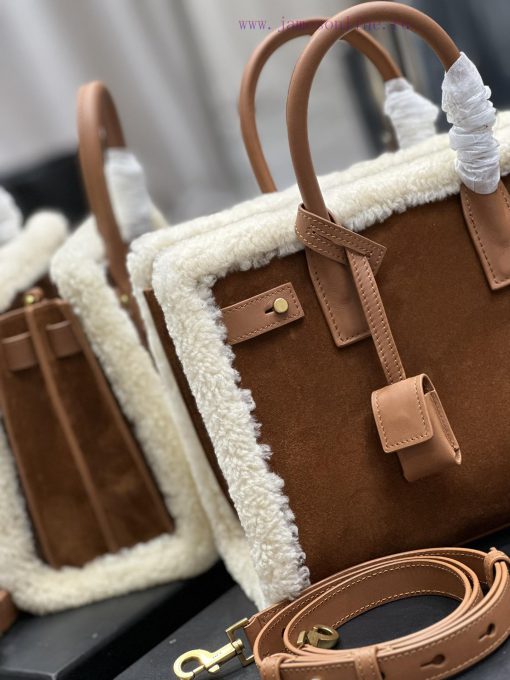 Yves Saint Laurent Bags sac de jour26cmLamb wool classic organ bag_Also equipped with a long shoulder strap and an i 6zlimzkf - Image 4