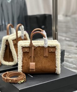 Yves Saint Laurent Bags sac de jour22cm_Equipped with long shoulder straps and mini sizeThe design concept of a larg u6l16v94